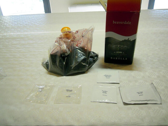 Barolo wine kit