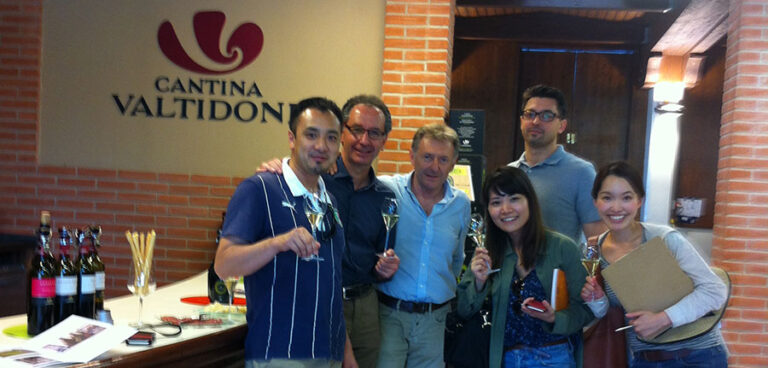 Delegazione giapponese in Cantina Valtidone