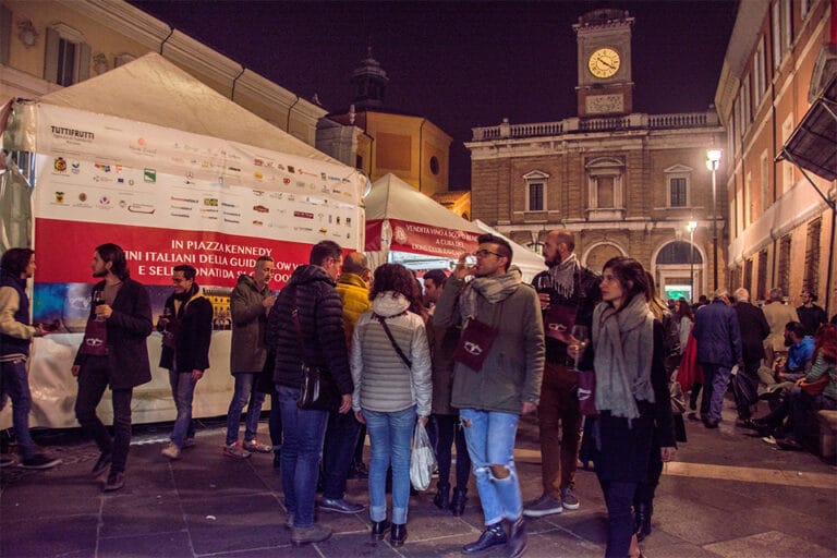 Questo fine settimana a Ravenna si alza il sipario su “GiovinBacco in Piazza”