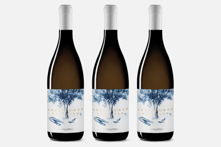 Cantina Tollo cresce all’estero (+23%), plurimpremiata all’International Wine & Spirit Competition