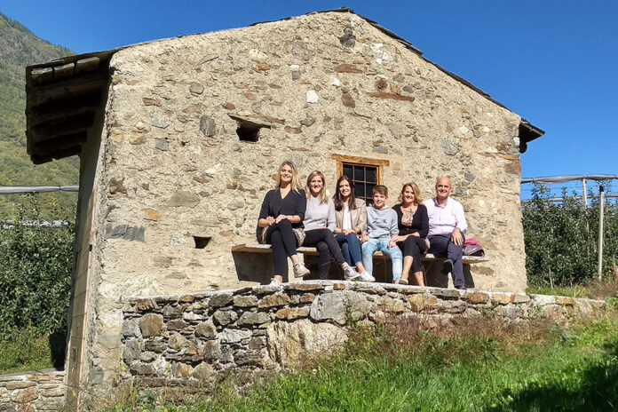 famiglia oberti cantina la grazia famiglia oberti cantina la grazia