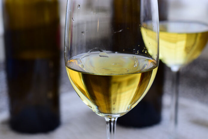 degustazione vino bianco