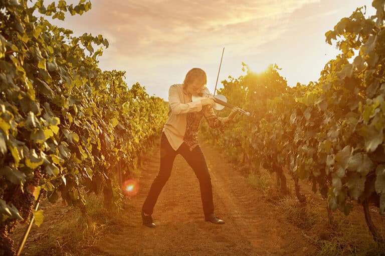 Cantele, vino e musica: esce il disco Rohesia Violinorchestra