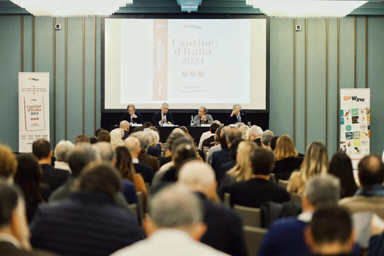 Presentata a Milano la Guida Cantine d'Italia 2024