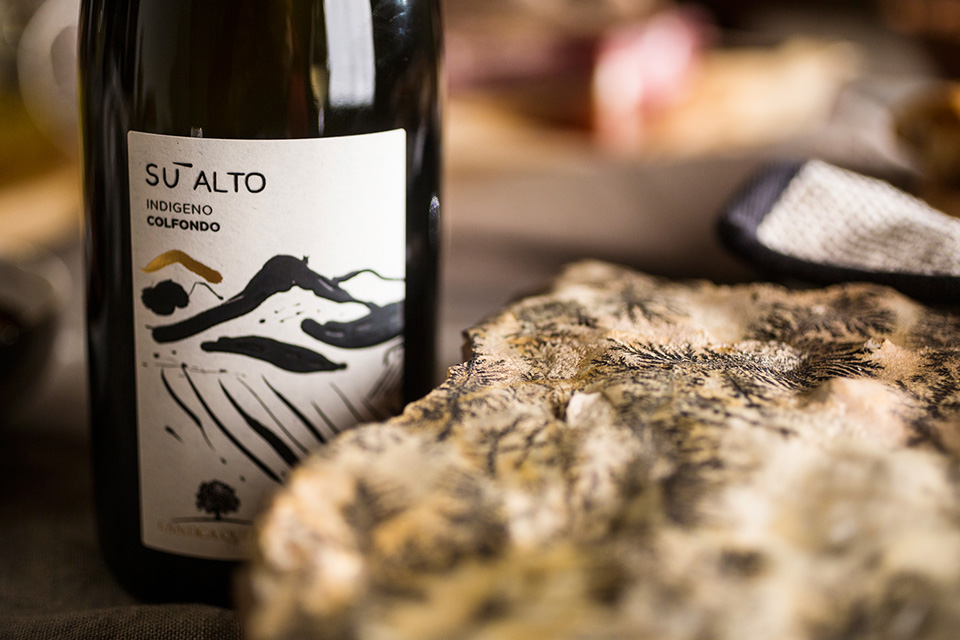 Su Alto Vino Frizzante Colfondo