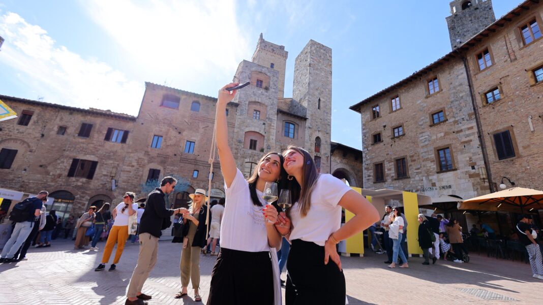 Regina Ribelle - Vernaccia di San Gimignano Wine Fest