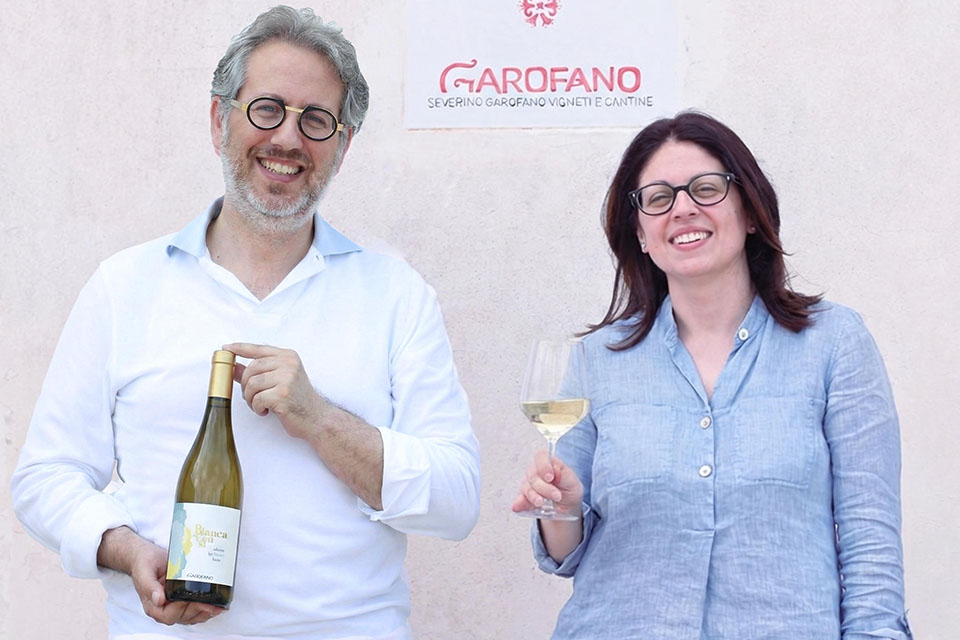 Garofano Stefano e Renata con il Fiano Bianca dei Censi